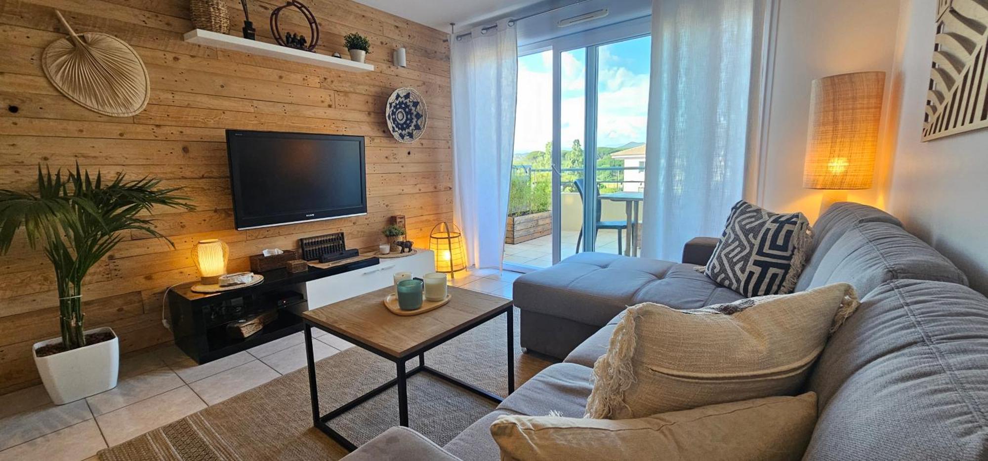 Appartement 2 Pieces Cosy Classe 3 Etoiles Climatise Fréjus Exterior foto